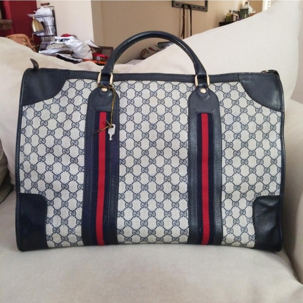 Authentic Vintage Gucci Duffle Carry on - Picture 3 of 8